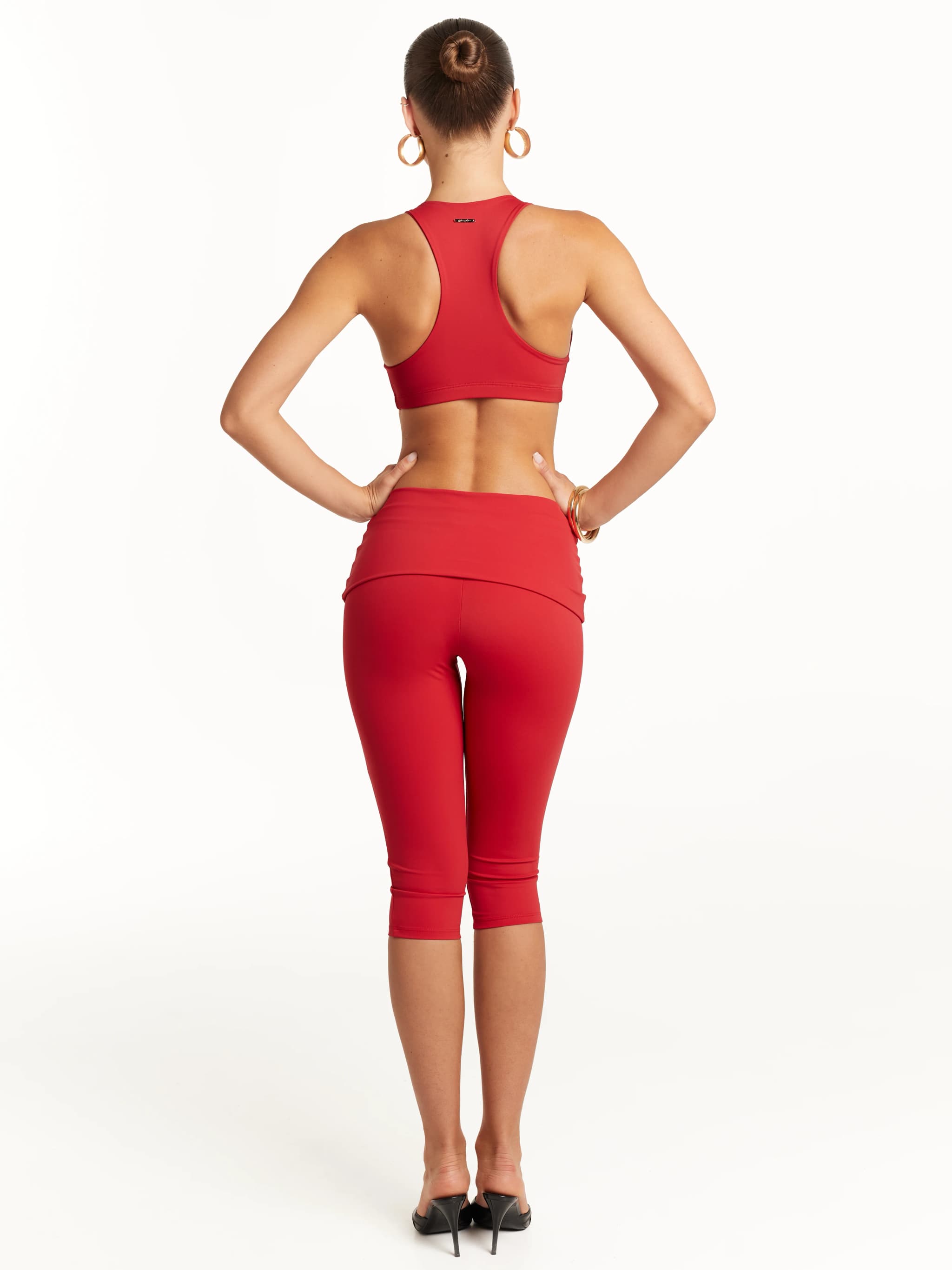 Capri Red - Image 2