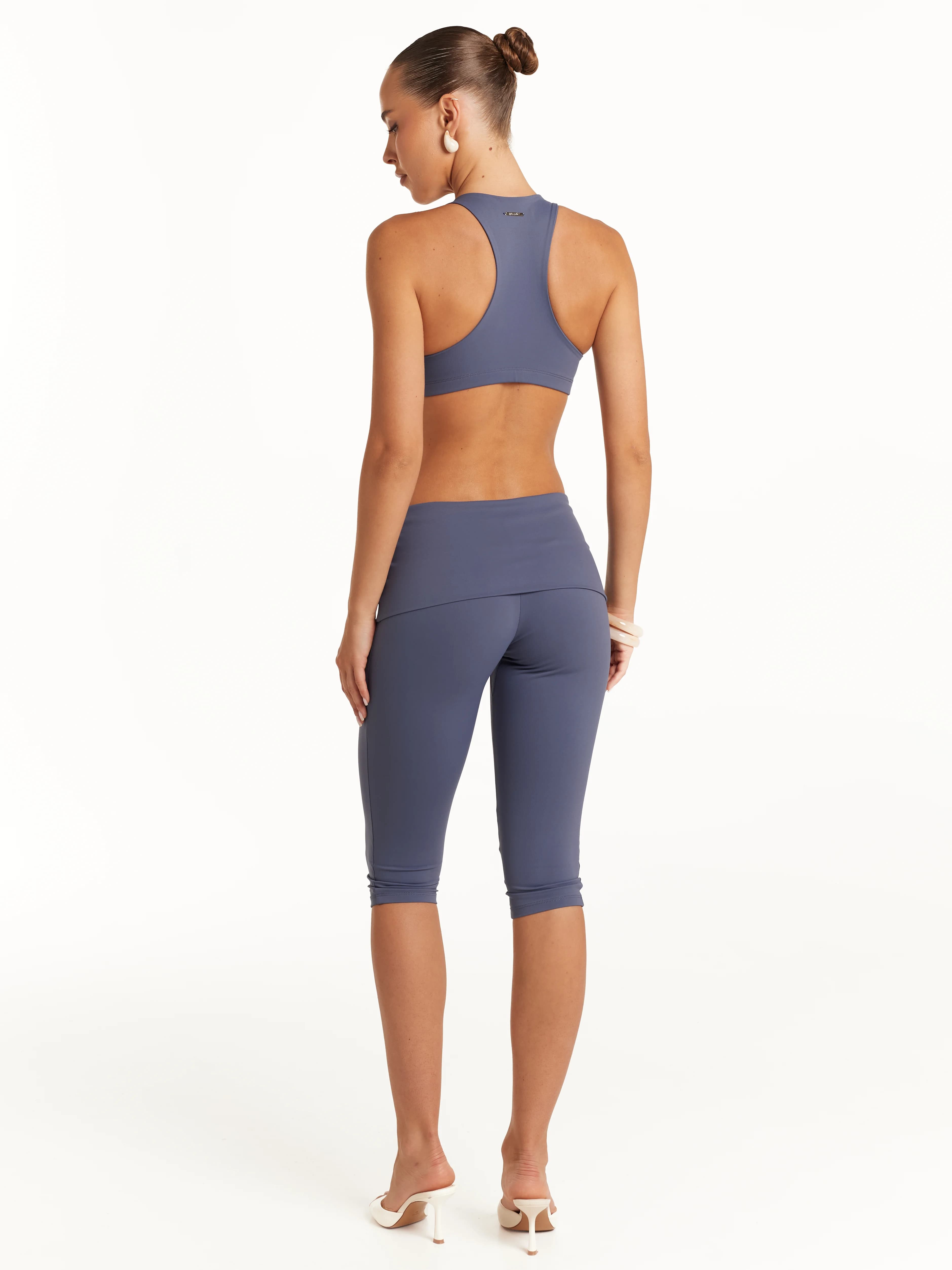Capri Blue - Thumbnail 4