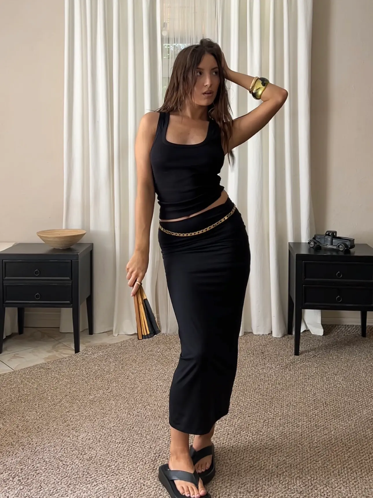 Майка на товстих бретелях Чорна - product image 6