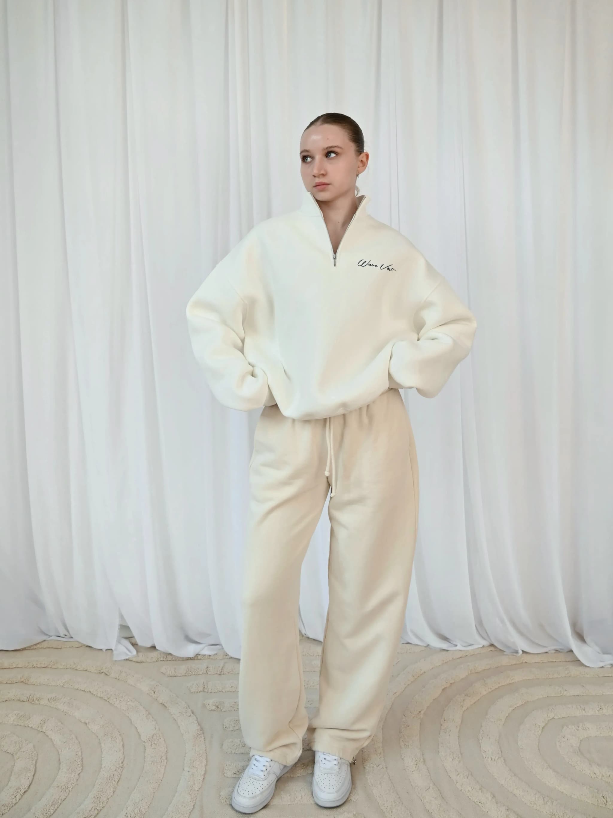 Світшот Молочний - product image 3