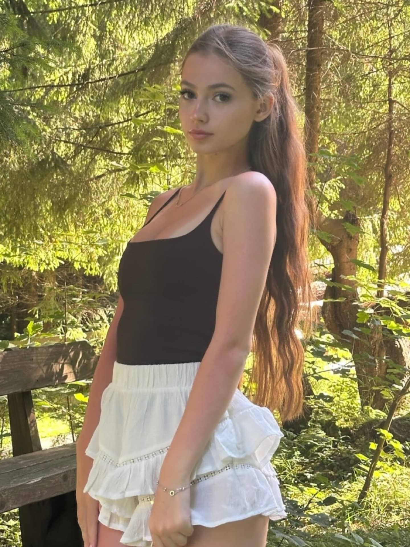 @sofia.lymar 🧚🏻

Майку можна замовити на нашій основній сторінці @_wave.vast або на сайті wavevast.store